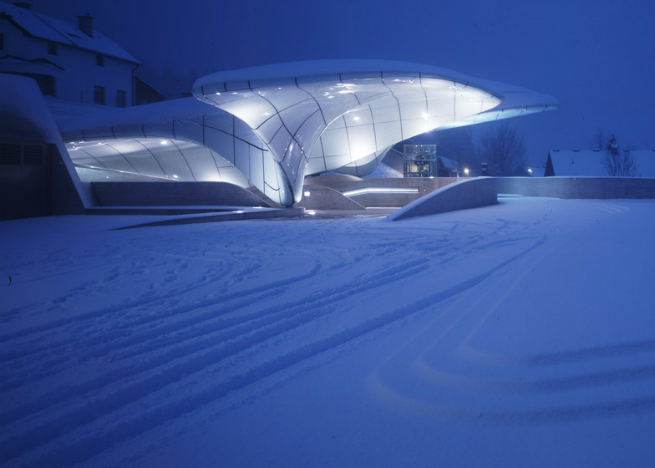 Zaha Hadid receives The Royal Gold Medal for Architecture 2