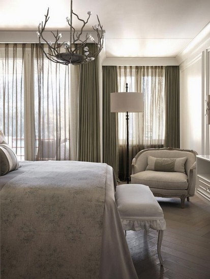 Bedroom design in the Chalet in Switzerland kelly hoppen Top 50 Projects by Kelly Hoppen Bedroom design in the Chalet in Switzerland