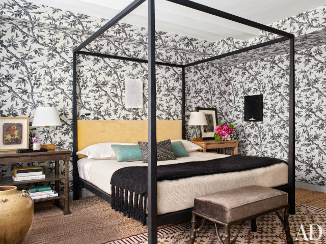 25 Fabulous Room Design Ideas With Wallpaper home decor 20 Fabulous Wallpapers That Will Spruce Up Your Home Decor 20 Fabulous Room Design Ideas With Wallpaper 19