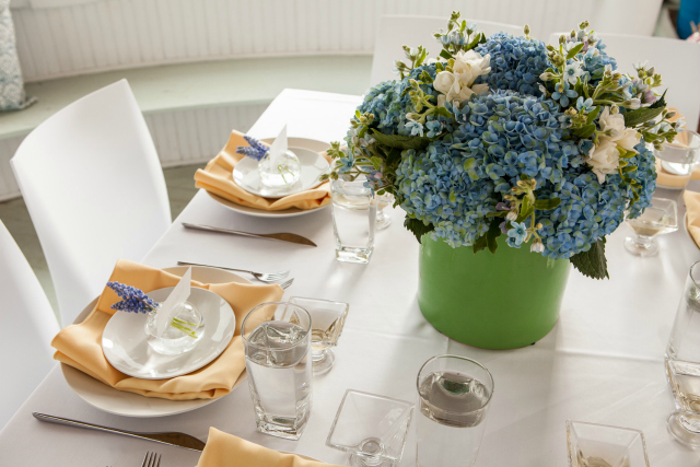 Beautiful Decorating Tips With Flowers decorating ideas Beautiful Decorating Ideas With Flowers Beautiful Decorating Ideas With Flowers 5