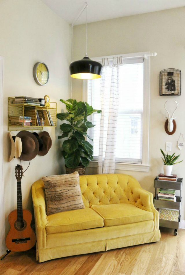 23 Wonderful Living Room Ideas With A Yellow Sofa