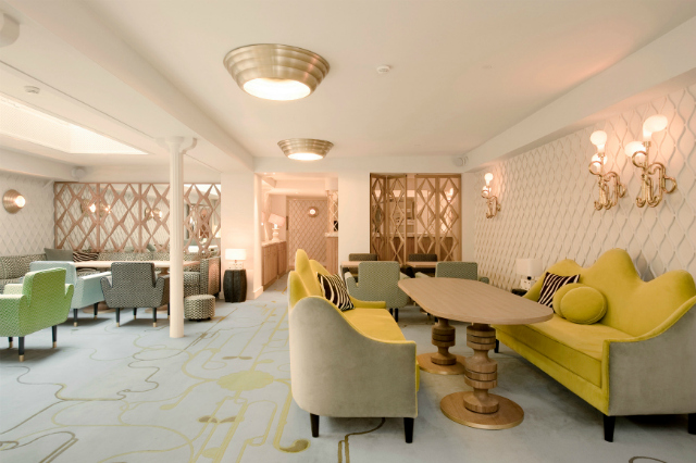 Get Inspired By These Wonderful Modern Sofas in Hotel Interiors modern sofas Get Inspired By These Wonderful Modern Sofas in Hotel Interiors Get Inspired By These Wonderful Modern Sofas in Hotel Interiors 15 1