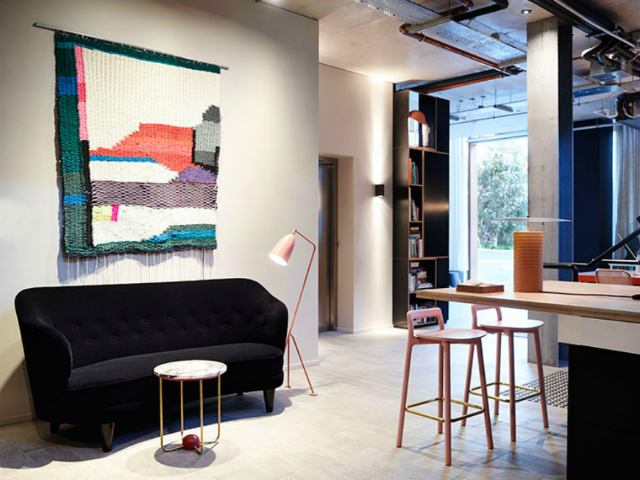 Get Inspired By These Wonderful Modern Sofas in Hotel Interiors  modern sofas Get Inspired By These Wonderful Modern Sofas in Hotel Interiors Get Inspired By These Wonderful Modern Sofas in Hotel Interiors 3