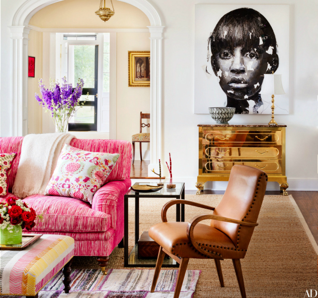 The Prettiest Living Room Ideas With A Pink Sofa pink sofa The Prettiest Living Room Ideas With A Pink Sofa The Prettiest Living Room Ideas With A Pink Sofa 14