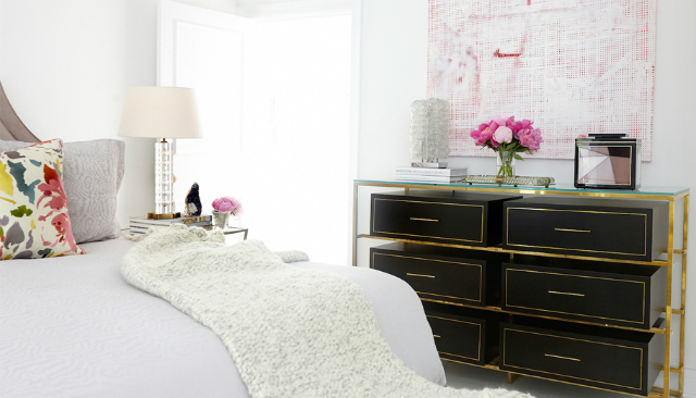 CHELSEA TOWNHOUSE, HOME DECOR, JORDAN CARLYLE jordan carlyle The Best Decorating Tips By Jordan Carlyle To Create An Elegant Home 3 CHELSEA TOWNHOUSE HOME DECOR JORDAN CARLYLE
