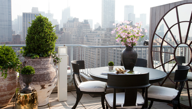 CHELSEA TRIPLEX, CARLYLE DESIGNS, DECORATING IDEAS jordan carlyle The Best Decorating Tips By Jordan Carlyle To Create An Elegant Home 3 CHELSEA TRIPLEX CARLYLE DESIGNS DECORATING IDEAS