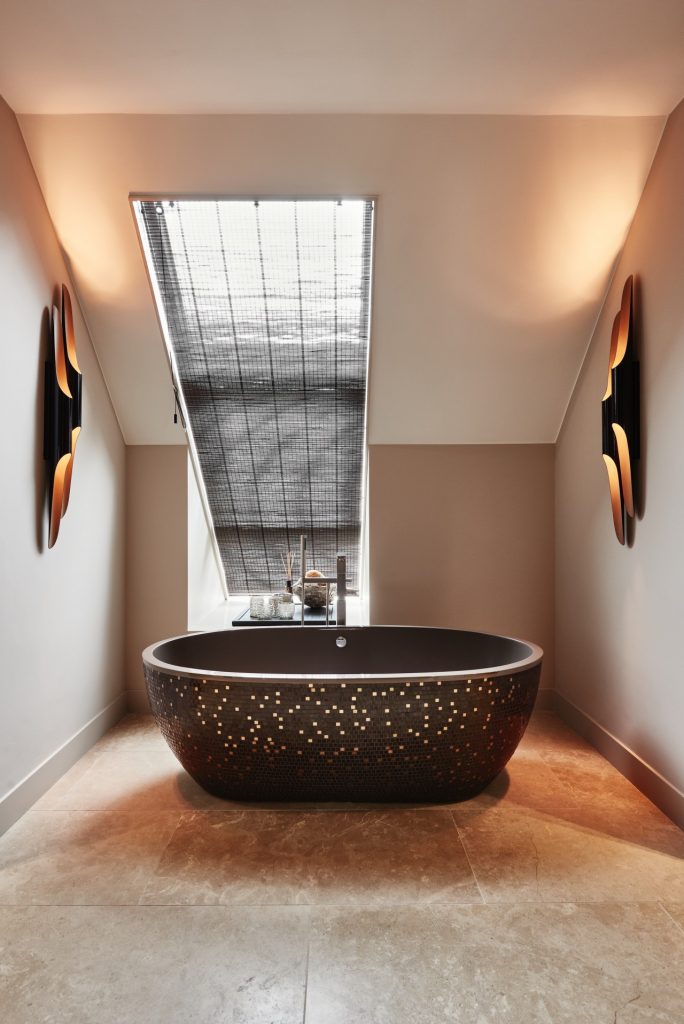 15 Sophisticated Home Decor Ideas by Eric Kuster To Copy This Fall home decor 15 Sophisticated Home Decor Ideas by Eric Kuster To Copy This Fall 15 Sophisticated Home Decor Ideas by Eric Kuster To Copy This Fall 2 684x1024