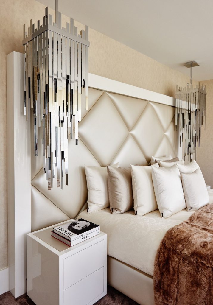 15 Sophisticated Decorating Ideas by Eric Kuster To Copy This Fall home decor 15 Sophisticated Home Decor Ideas by Eric Kuster To Copy This Fall 15 Sophisticated Home Decor Ideas by Eric Kuster To Copy This Fall 9 715x1024