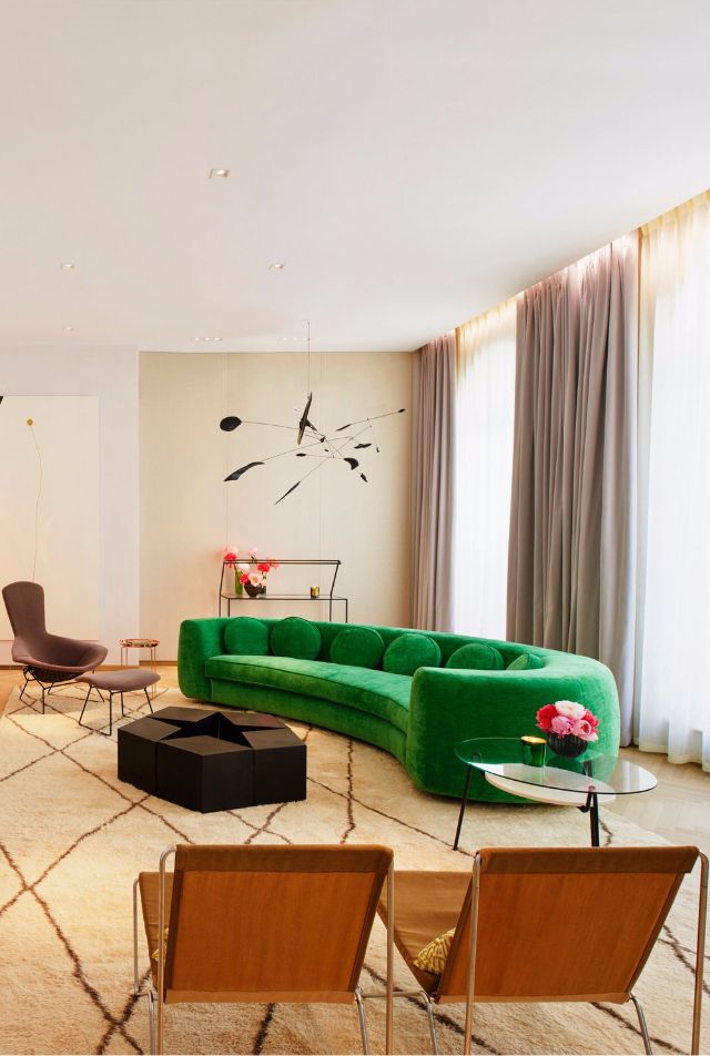 Top 20 Luxurious Living Room Sofa Ideas You Will Want To Have Next Season modern sofas Top 20 Luxurious Modern Sofas You Will Want To Have Next Season Top 25 Luxurious Modern Sofas You Will Want To Have Next Season 18