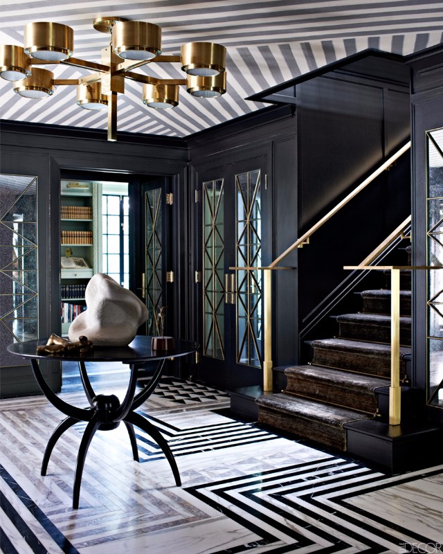 11 Decorating Tips On How To Style An Impressive Entrance Hall decorating tips 10 Decorating Tips On How To Style An Impressive Entrance Hall 10 Decorating Tips On How To Style An Impressive Entrance Hall 10
