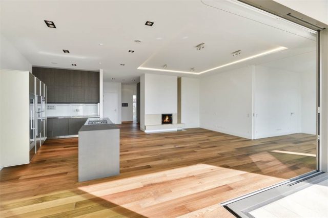 luxurious-penthouse-directly-by-the-lietzensee-berlin3 dream houses Most Expensive Dream Houses in Germany To Inspire your Luxury Side LUXURIOUS PENTHOUSE DIRECTLY BY THE LIETZENSEE BERLIN3 e1483458010799
