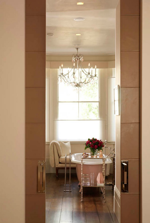 8 Fantastic Decorating Ideas To Steal From Martin Hulbert Decorating Ideas 8 Fantastic Decorating Ideas To Steal From Martin Hulbert Design cover