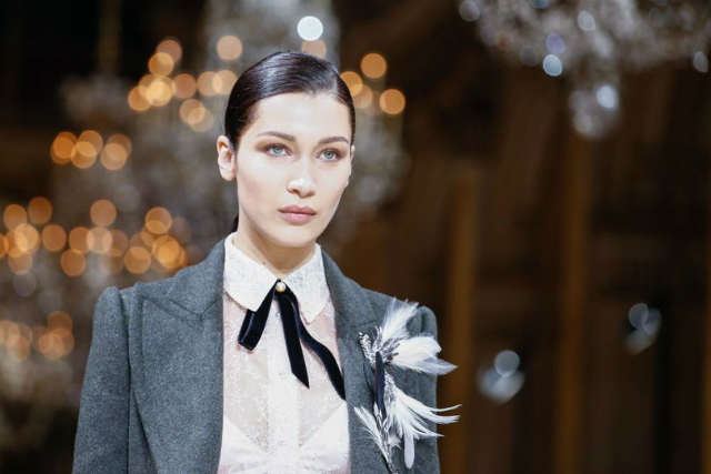 Get Inspired by the Best Moments at Paris Fashion Week 2017 paris fashion week Get Inspired by the Best Moments at Paris Fashion Week 2017 820