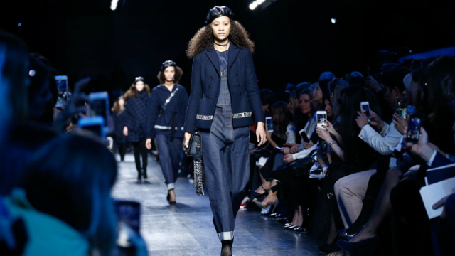 Get Inspired by the Best Moments at Paris paris fashion week Get Inspired by the Best Moments at Paris Fashion Week 2017 84