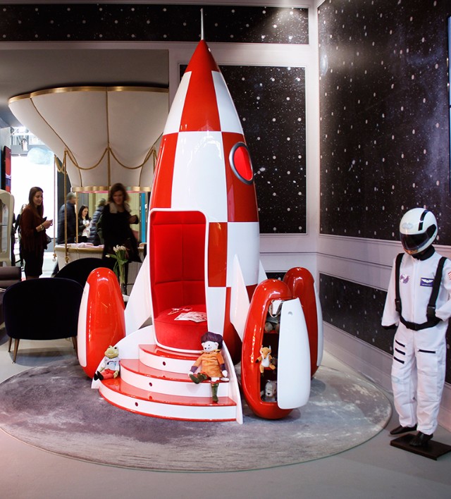 10 Must-Know Brands With The Best Contemporary Rugs moon rug ambience circu magical furniture 01