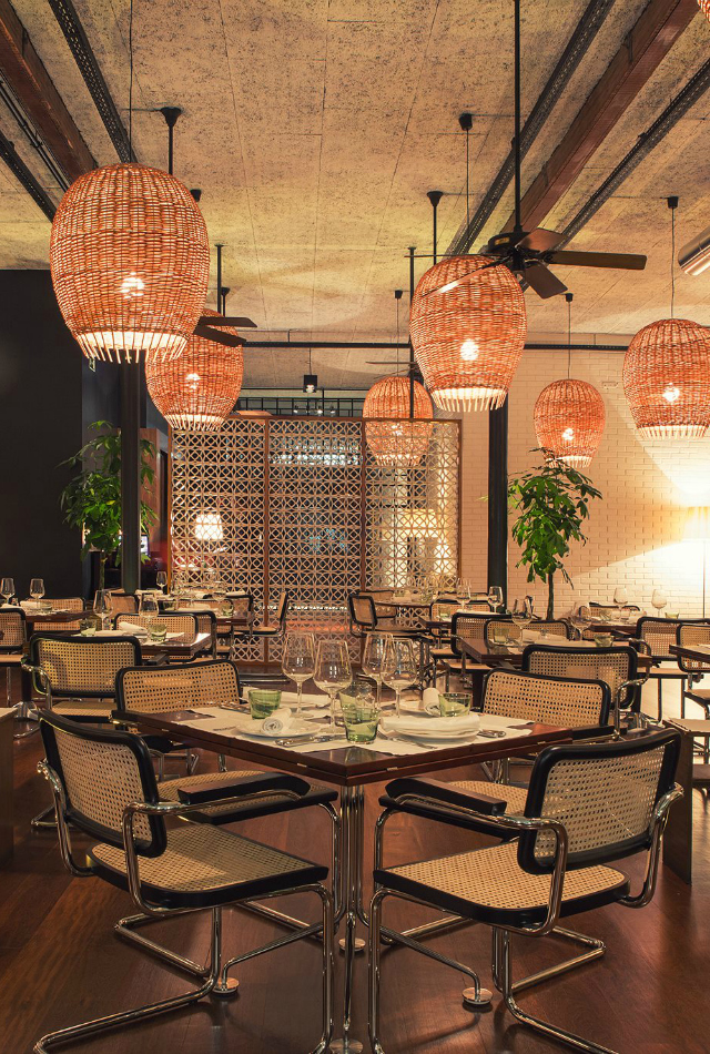 10 Incredible Restaurant Interior Design Projects Around The World flow porto capa