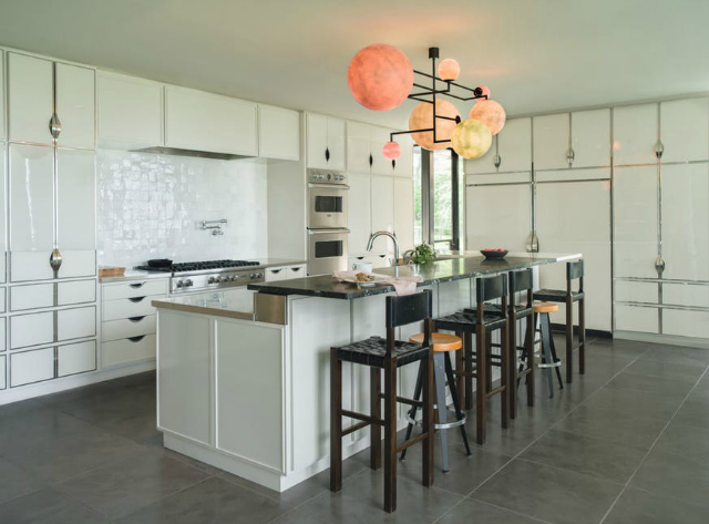 15 Colored Modern Lamps That Will Make A Statement In Any Room modern lamps 15 Coloured Modern Lamps That Will Make A Statement In Any Room 15 Colored Modern Lamps That Will Make A Statement In Any Room6