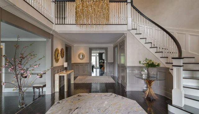 11 Entryway Ideas That Will Surprise Your Guests entryway ideas 11 Entryway Ideas That Will Surprise Your Guests 11 Entryway Ideas That Will Surprise Your Guests 5 e1501670508765