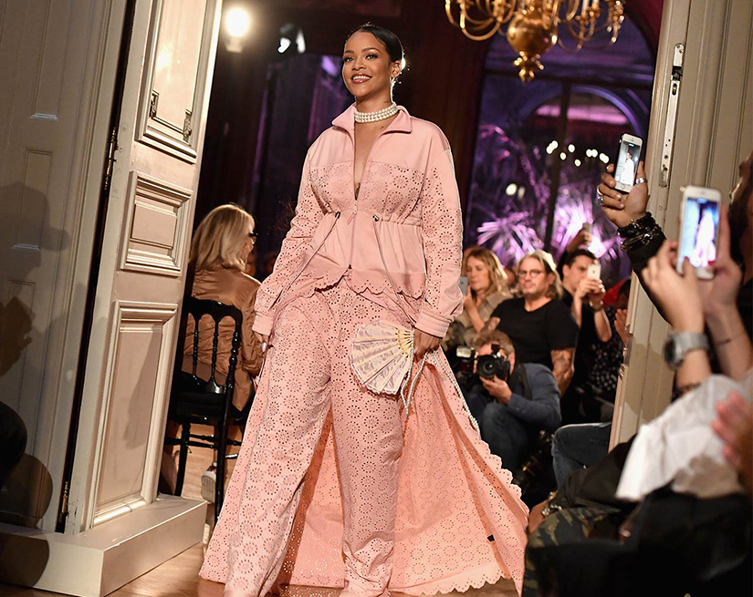How To Decorate With Pink: The Stylish Color Of The Moment Millennial Pink How To Decorate With Millennial Pink: The Stylish Color Of The Moment balenciaga millennial pink
