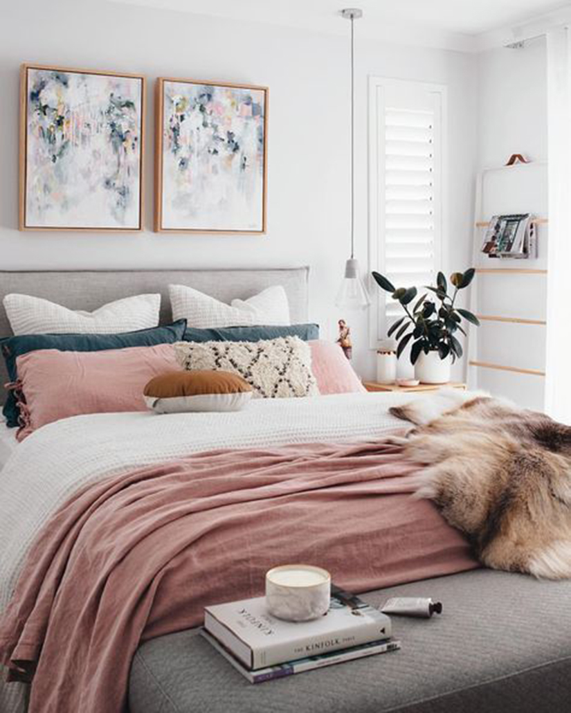 How To Decorate With Pink: The Stylish Color Of The Moment Millennial Pink How To Decorate With Millennial Pink: The Stylish Color Of The Moment d7c72a7ebd9d45a5437ed898d5c57c2a