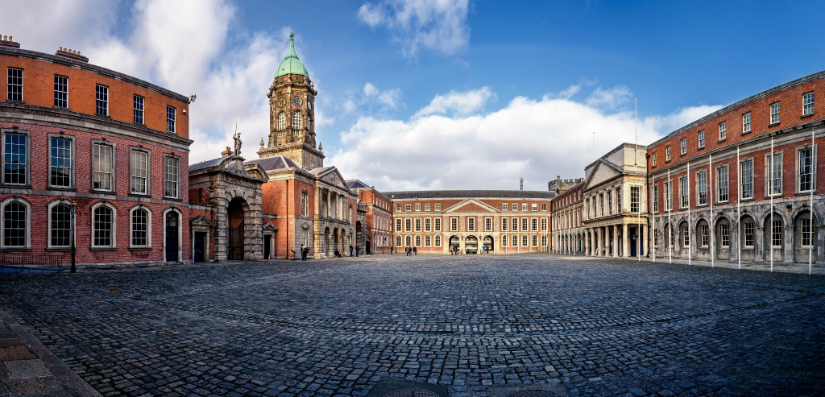 travel 10 amazing countries to travel alone dublin