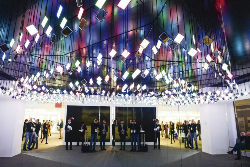 light and building Light and Building Frankfurt: The Highlights of the 2018 Edition Light and Building Frankfurt The Highlights of the 2018 Edition 6