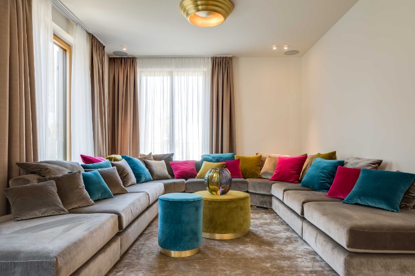 large spaces large spaces How to design a cozy environment in large spaces 2Y3A1537 1