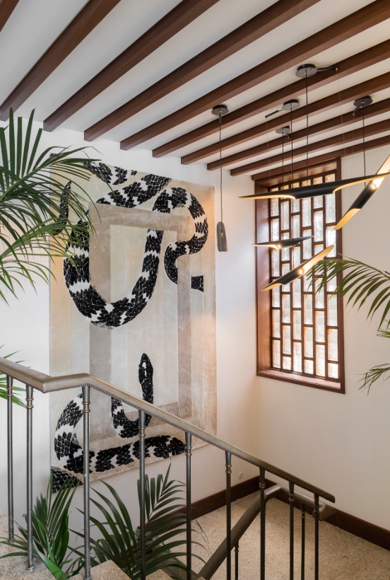 Covet Valley: Mid-Century Modern Design in Porto