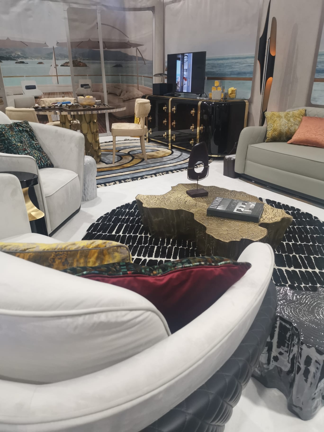 FLIBS 2019 flibs 2019 FLIBS 2019: Dive Into the Most Breathtaking Inspirations FLIBS 2019 Dive Into the Most Breathtaking Inspirations 1