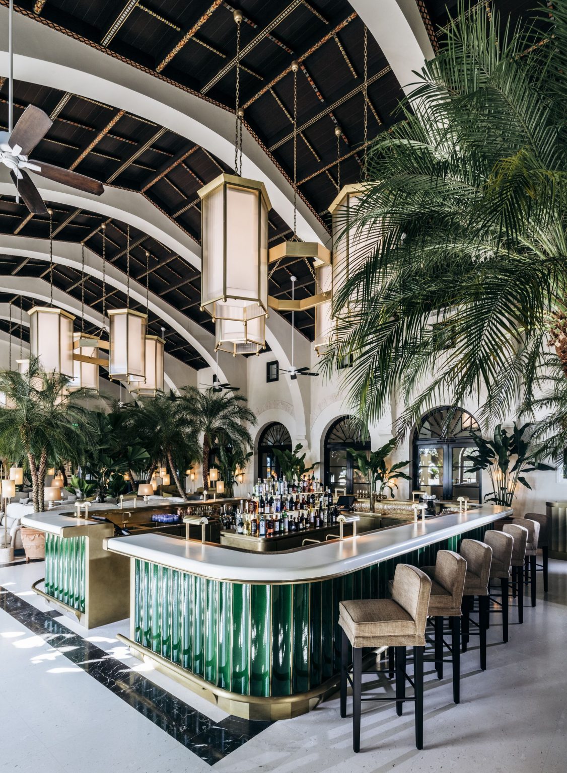 How To Create A Stylish & Unforgettable Bar Design