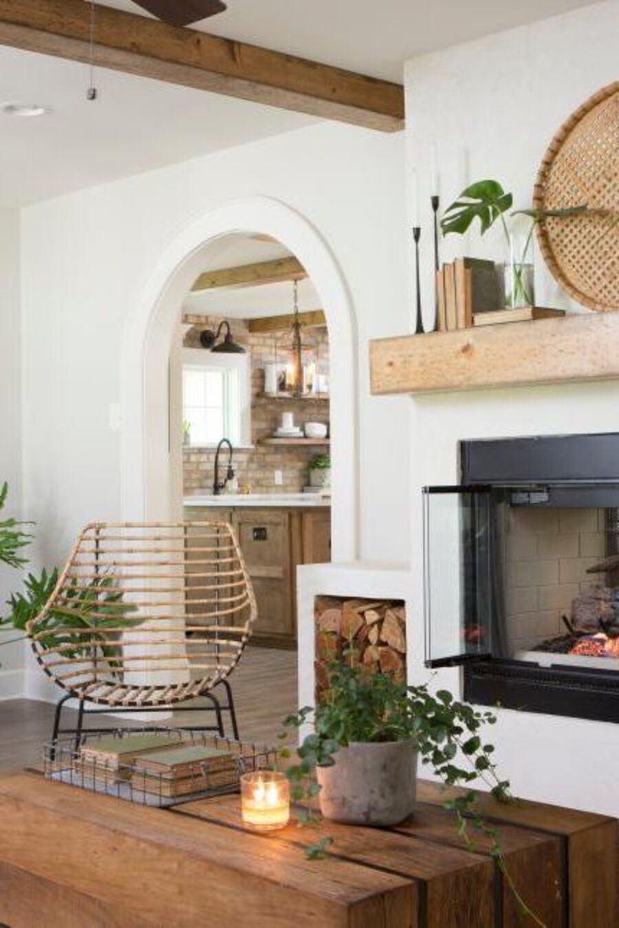 The-20-Most-Famous-Interior-Designers-2-joanna-gaines-the-jackson-house. the 20 most famous interior designers The 20 Most Famous Interior Designers – part 1 The 20 Most Famous Interior Designers 2 joanna gaines the jackson house 1