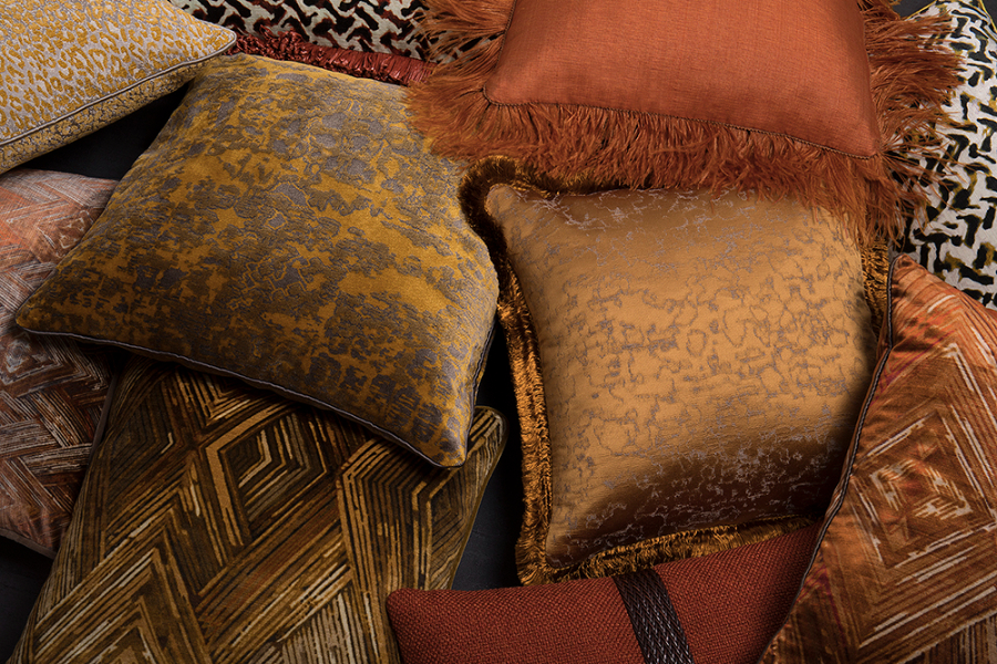 autumn interior design trends Autumn Interior Design Trends: Embrace the Warmth of the Next Season BRABBUs Eclectic Pillows