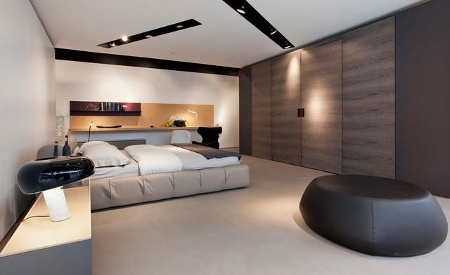 Luminaire Lab Showroom designed by Piero Lissoni