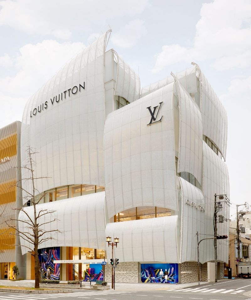 All about the first-ever restaurant and café by Louis Vuitton