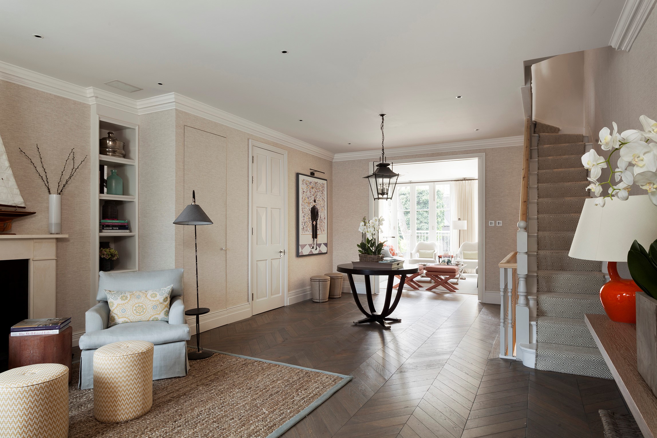 Sophisticated House in Central London with BRABBU´s Armchairs