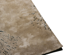 MACUSHI | Wool Rug Modern Design by BRABBU