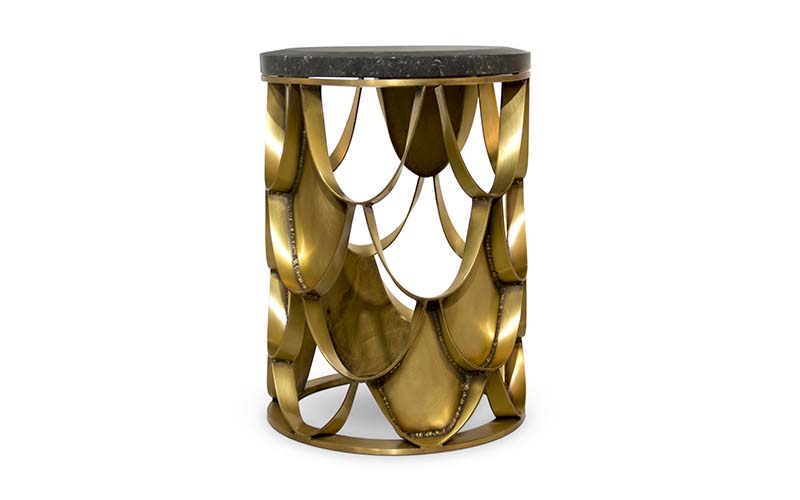 KOI | Tavolino in ottone dal design contemporaneo by BRABBU