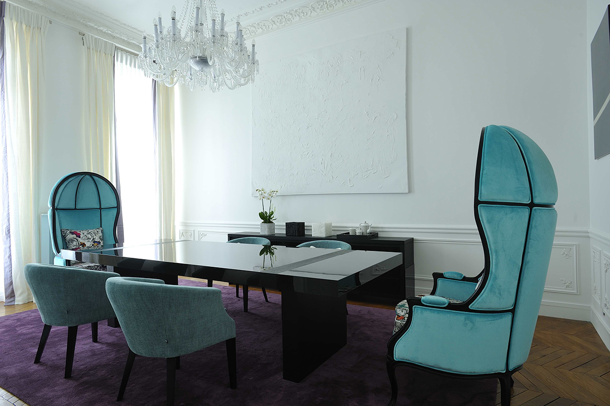 Arty Chic Apartment By PFB Design