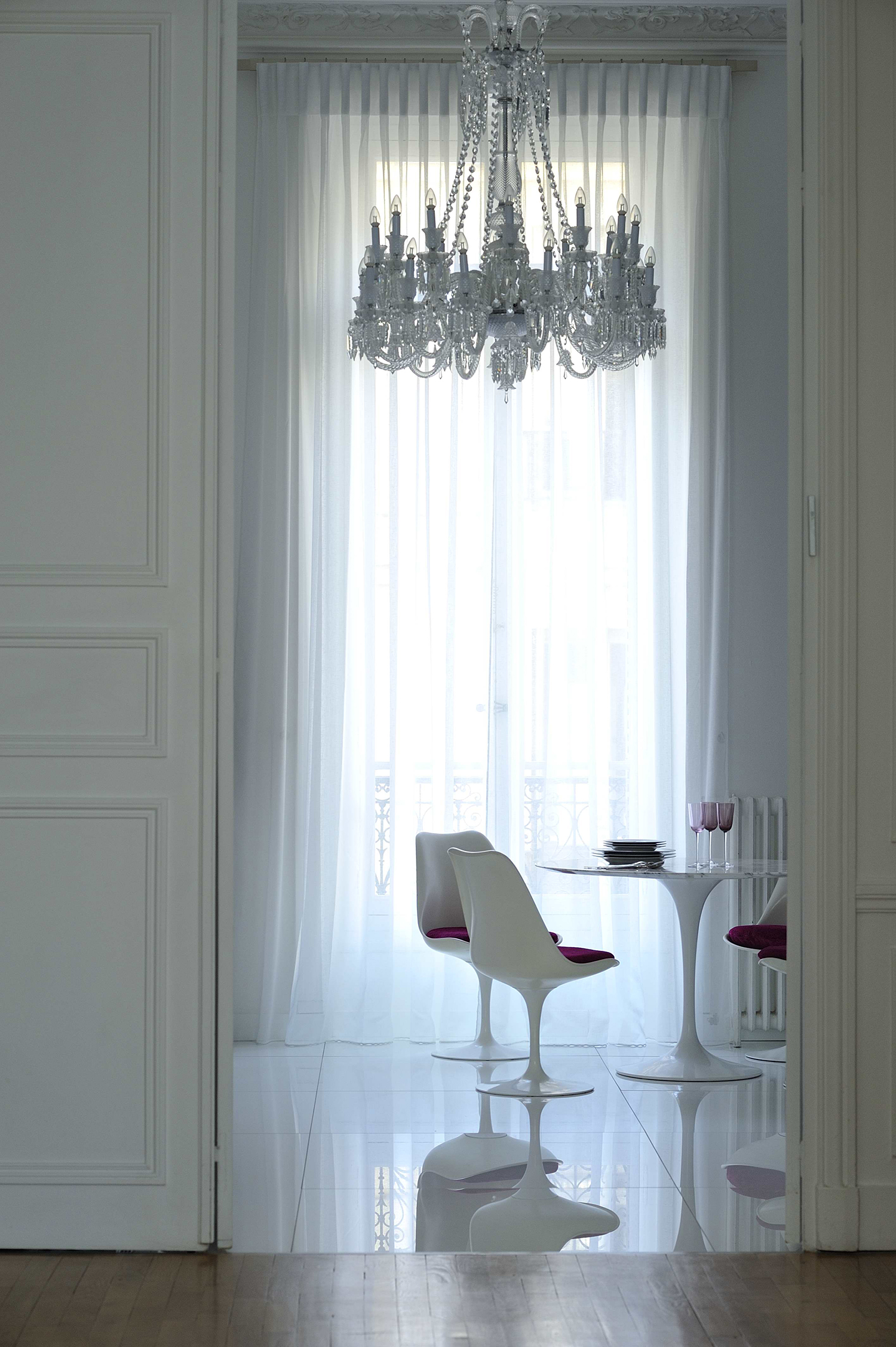 Arty Chic Apartment By PFB Design