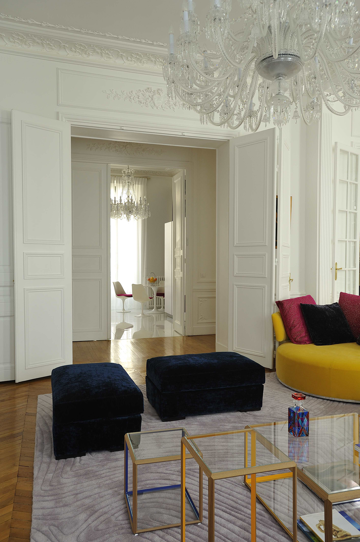 Arty Chic Apartment By PFB Design